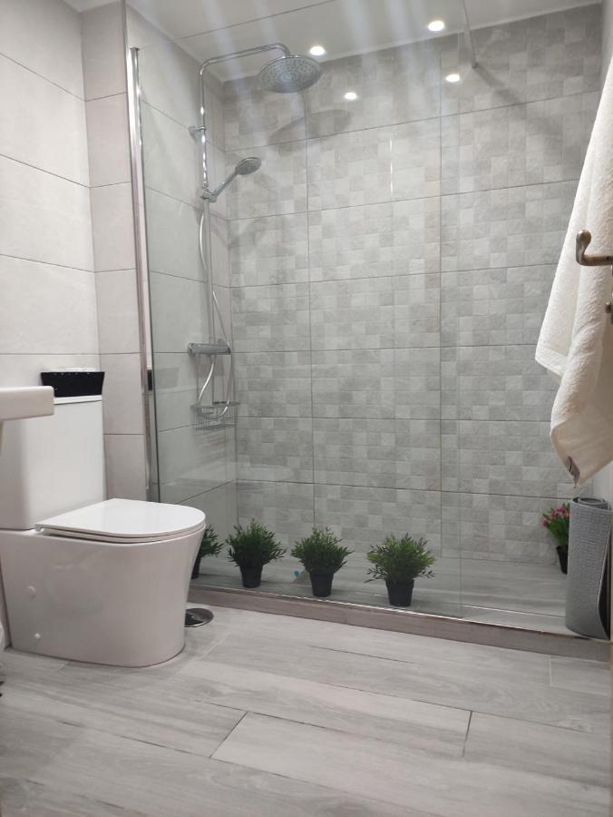 Apartamento La Victoria Málaga Exterior foto
